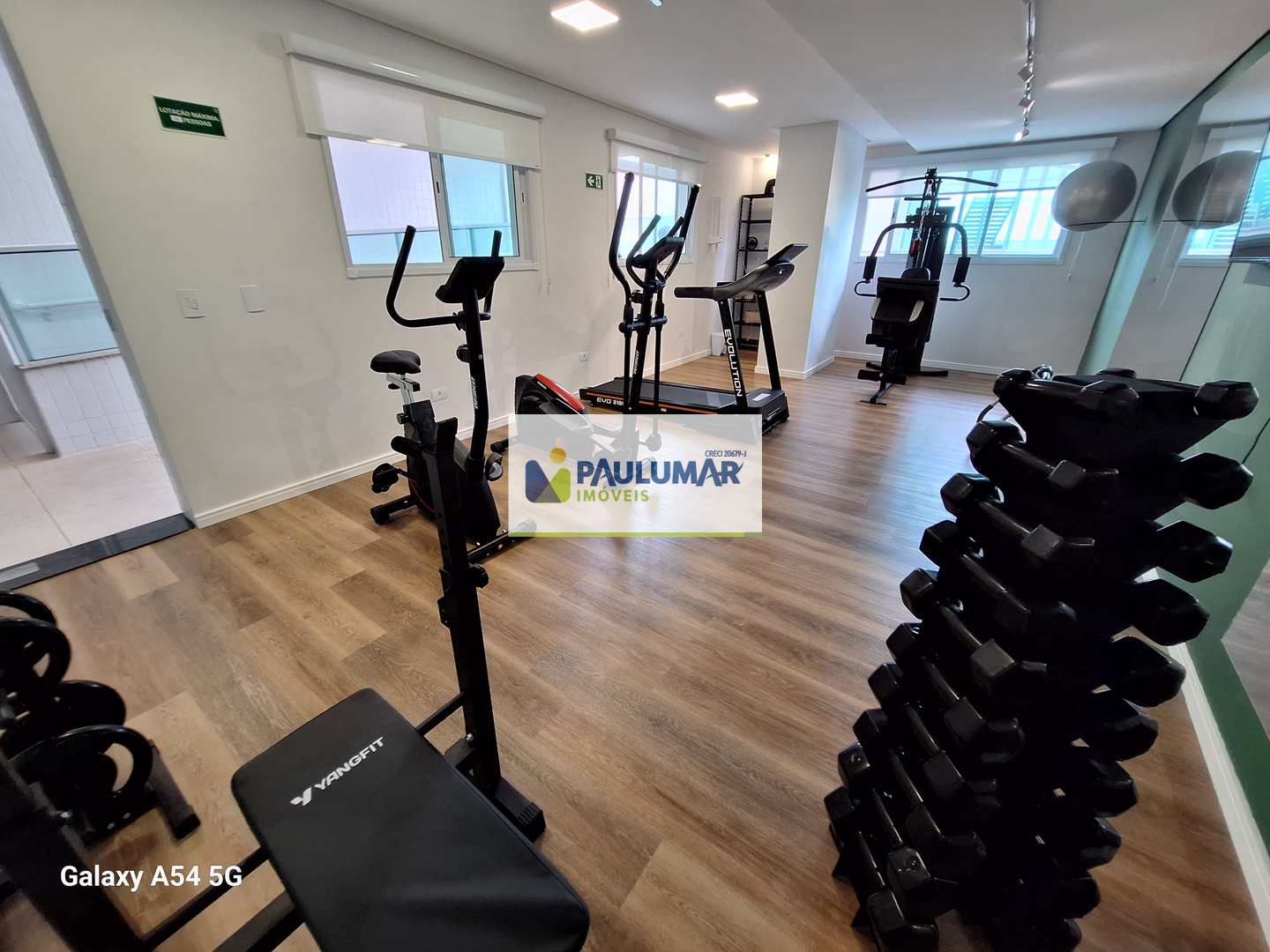 Apartamento à venda e aluguel com 2 quartos, 73m² - Foto 40