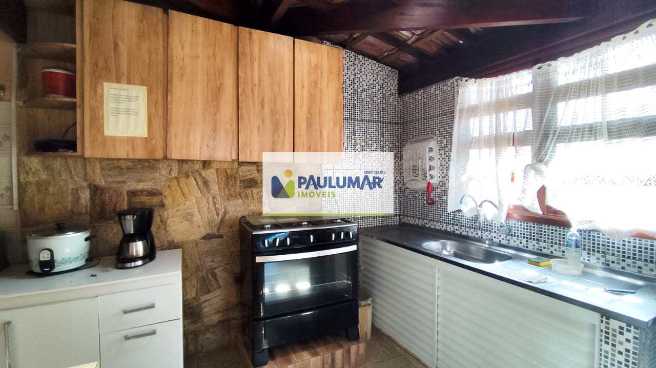 Casa para alugar com 2 quartos, 108m² - Foto 3