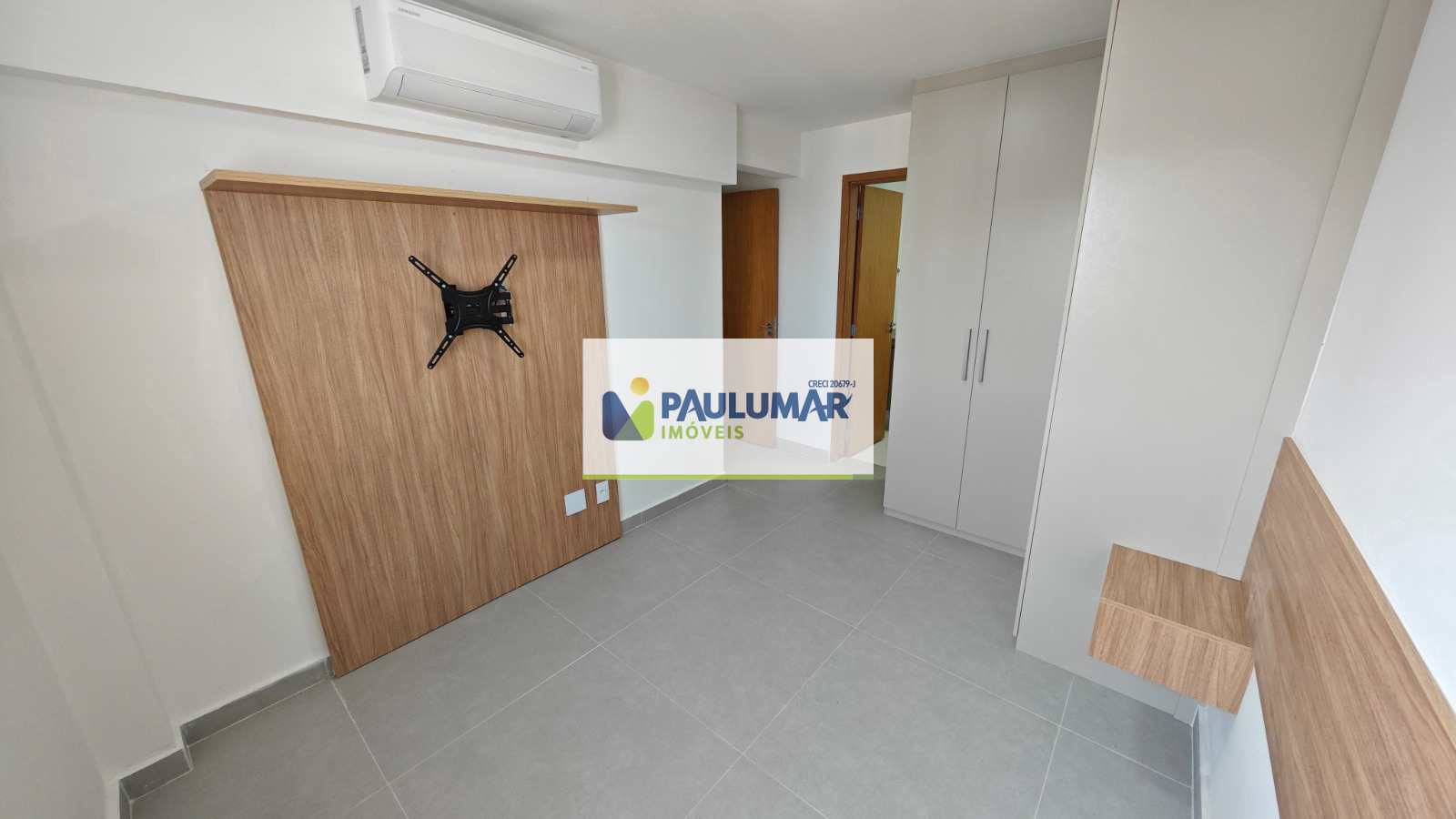 Apartamento para alugar com 2 quartos, 72m² - Foto 11
