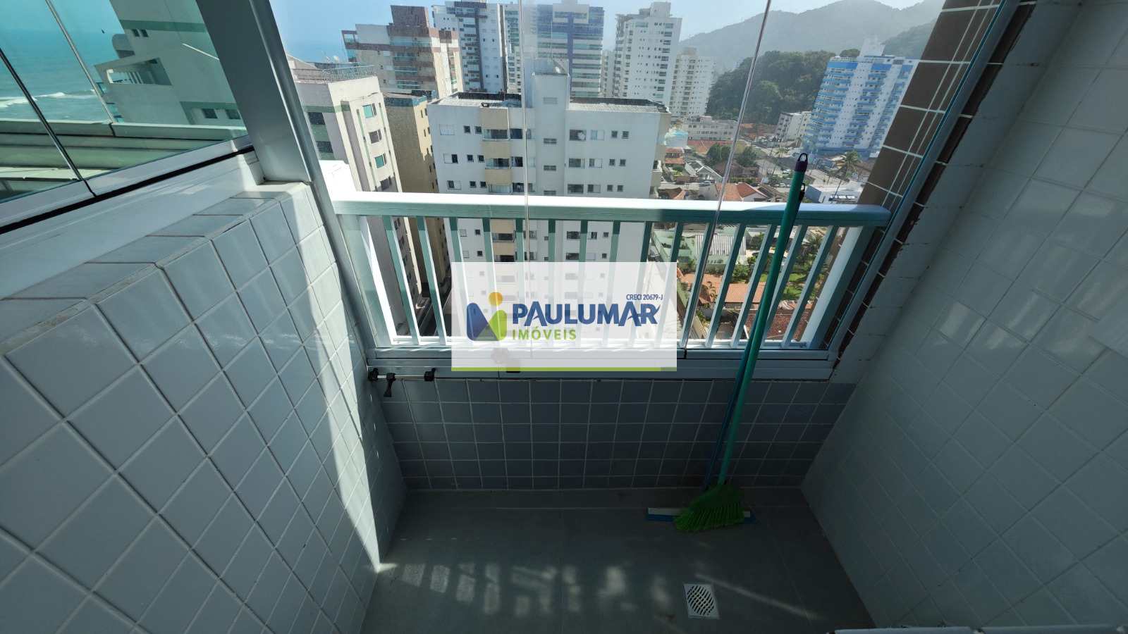 Apartamento para alugar com 2 quartos, 72m² - Foto 9