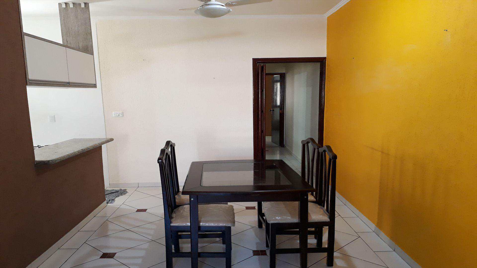 Casa à venda com 2 quartos, 100m² - Foto 3