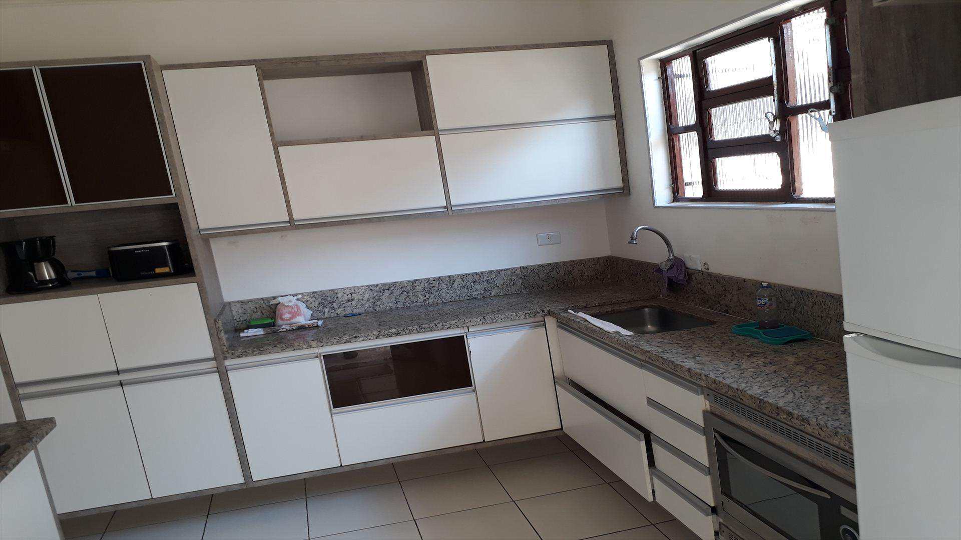 Casa à venda com 2 quartos, 100m² - Foto 7