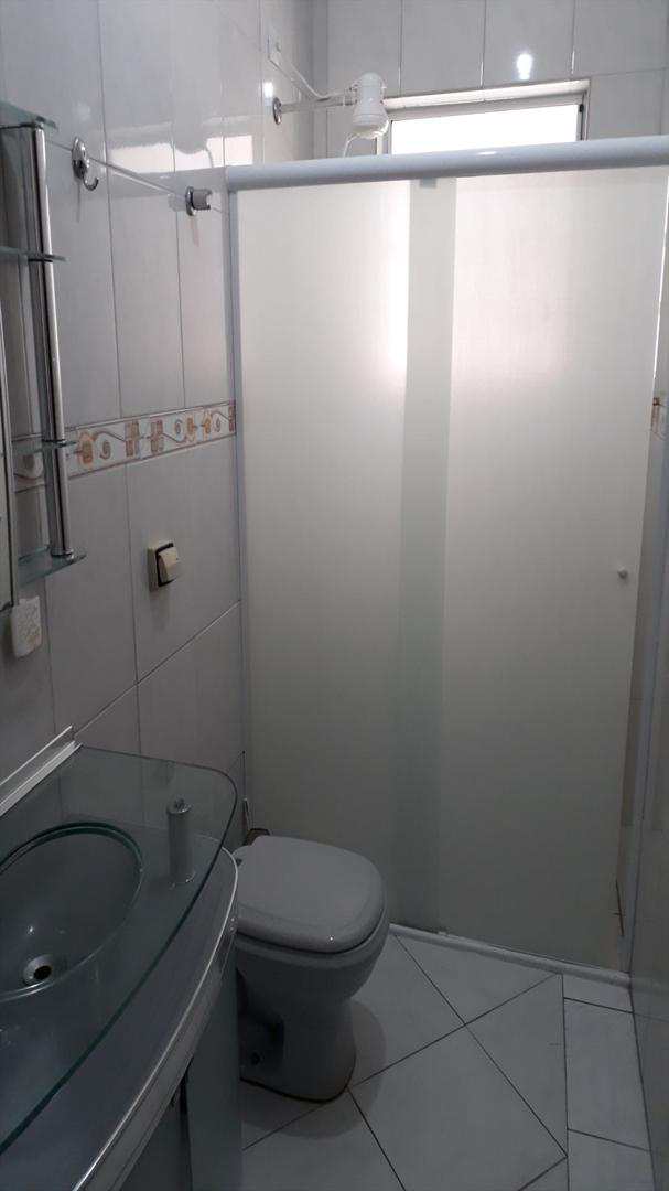 Casa à venda com 2 quartos, 100m² - Foto 11