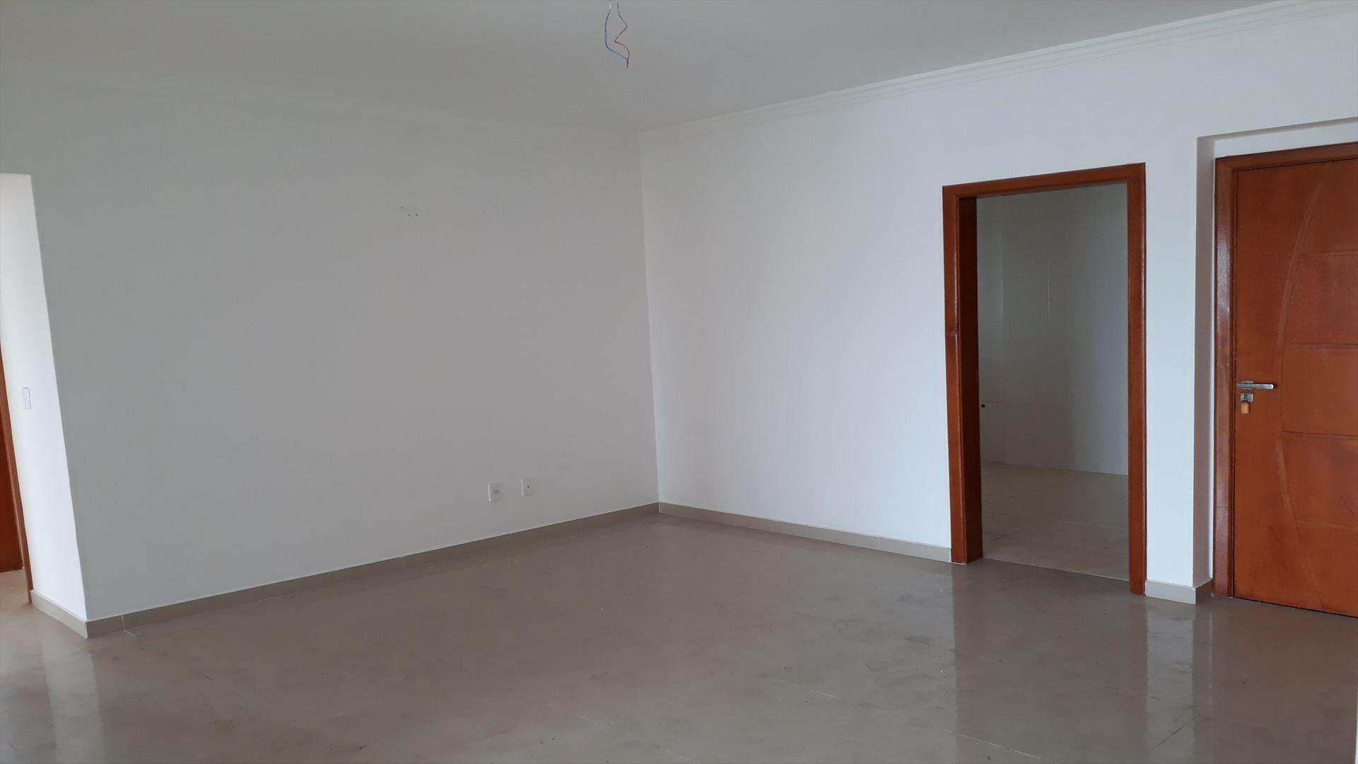 Apartamento à venda com 3 quartos, 130m² - Foto 3