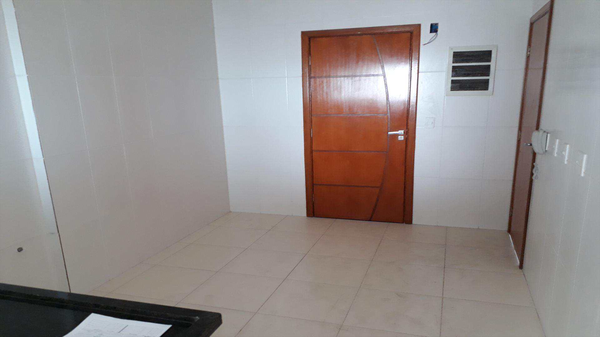 Apartamento à venda com 3 quartos, 130m² - Foto 22