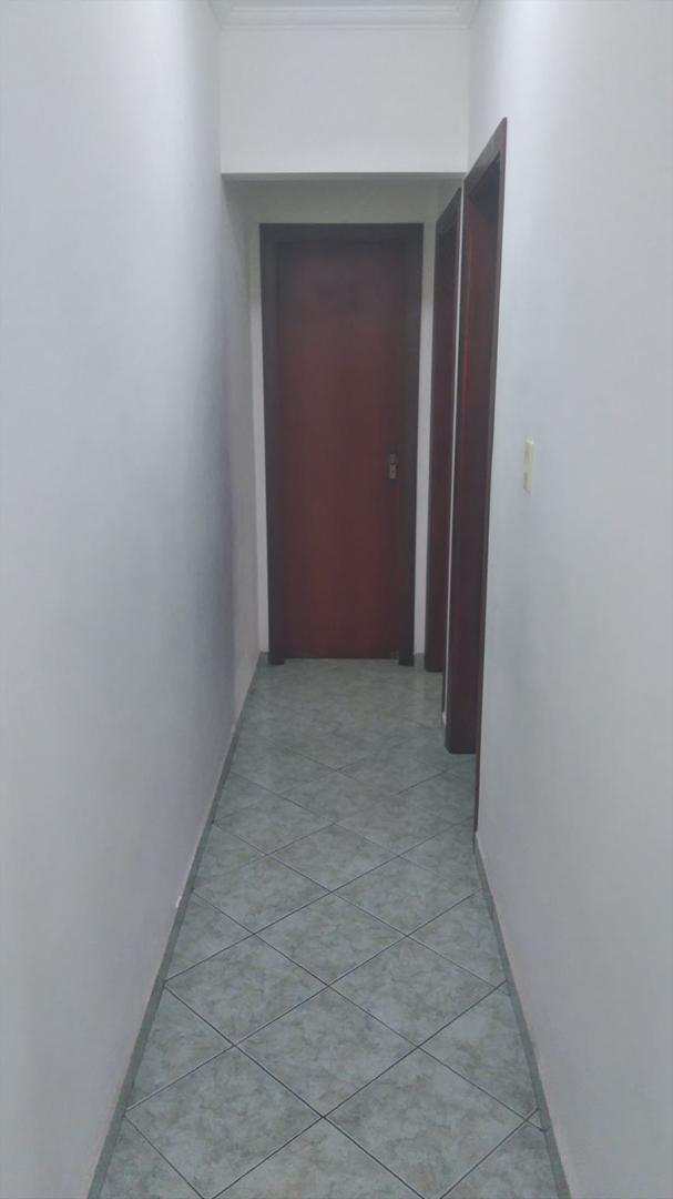 Apartamento à venda com 2 quartos, 80m² - Foto 13