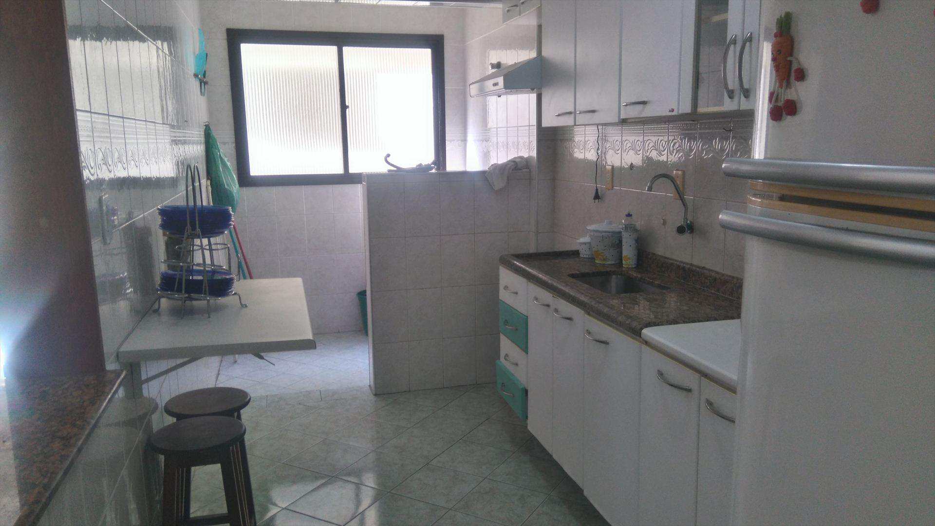 Apartamento à venda com 2 quartos, 80m² - Foto 1