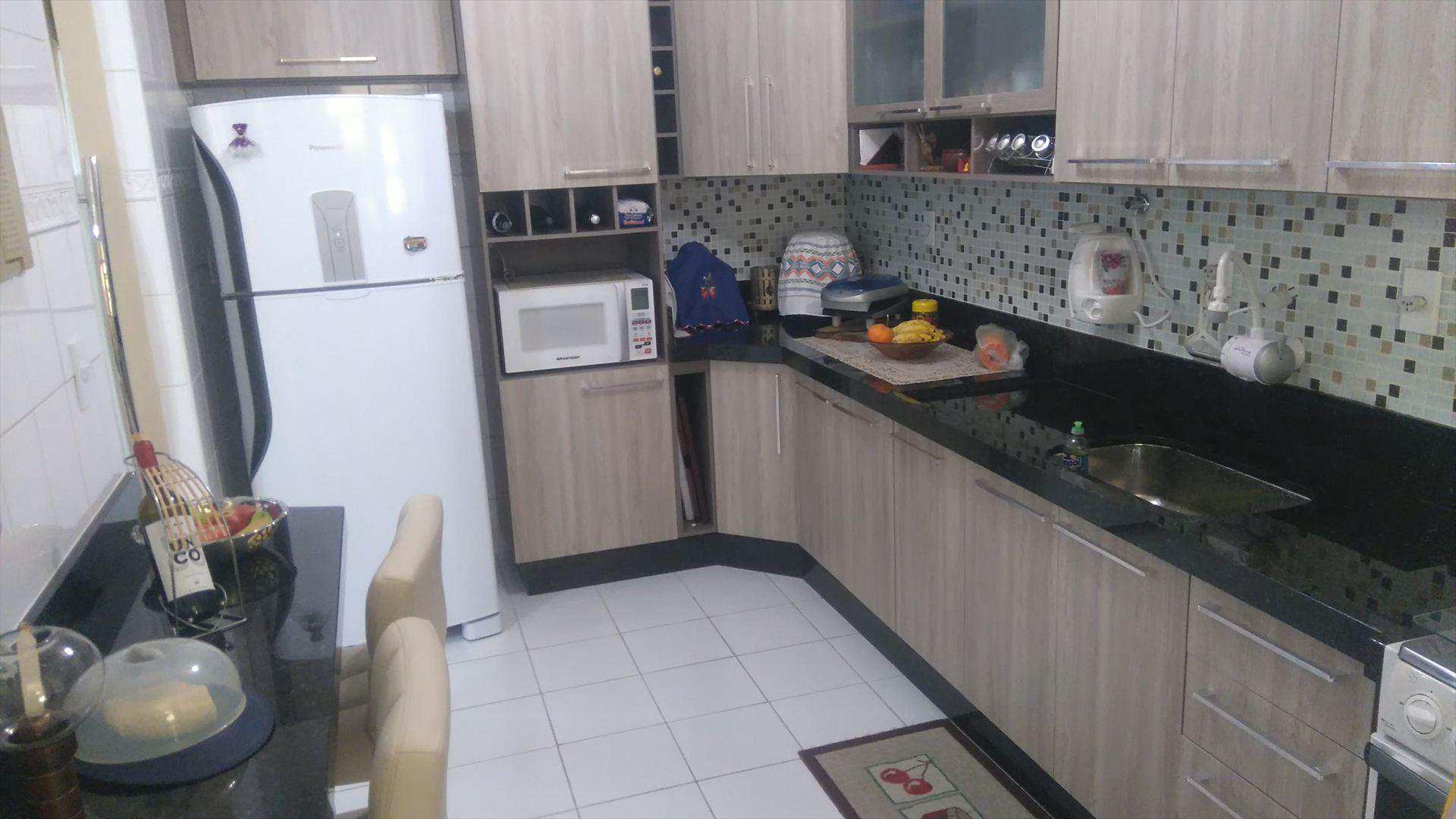 Apartamento à venda com 1 quarto, 55m² - Foto 2