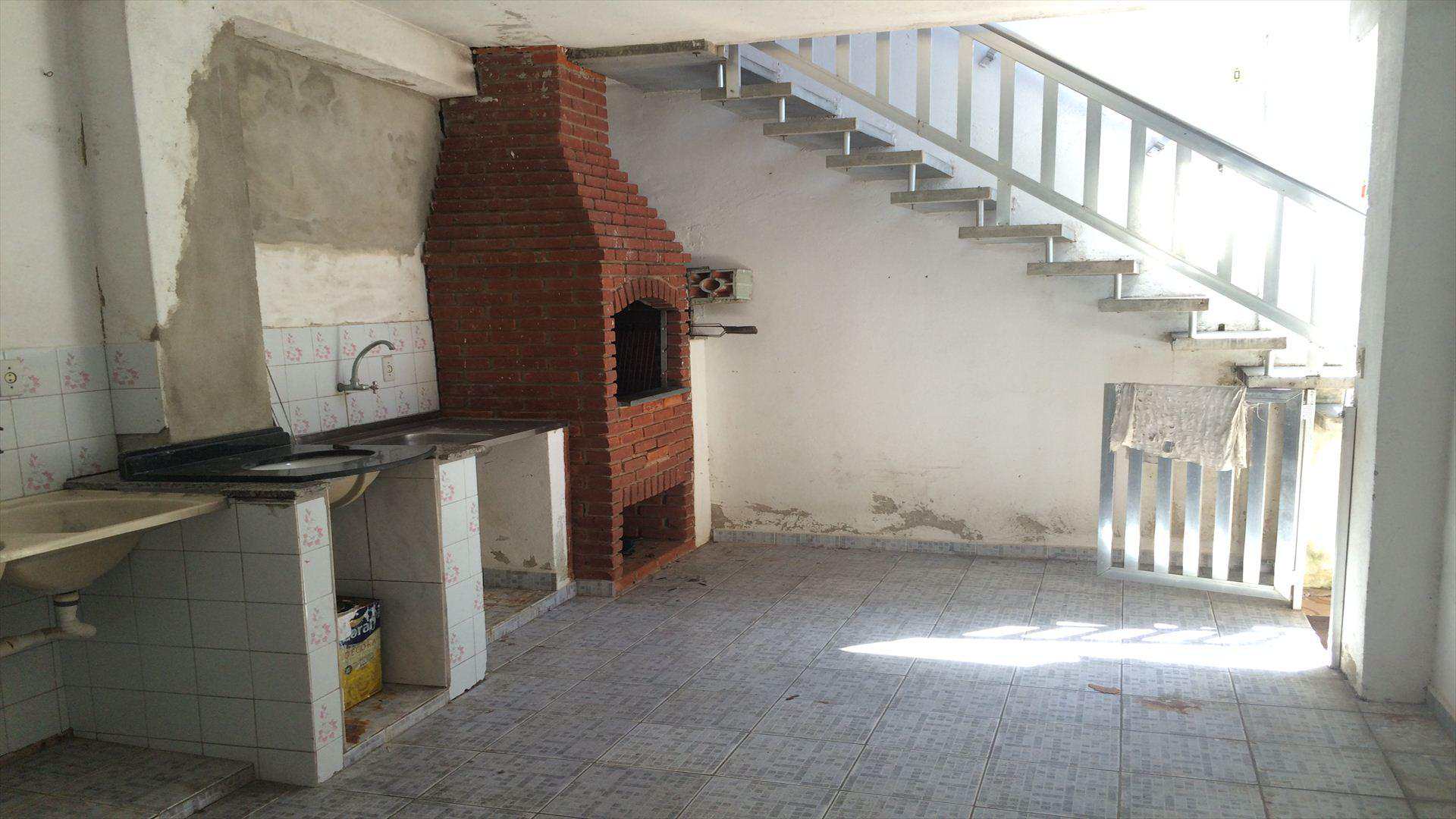 Casa à venda com 5 quartos, 150m² - Foto 25