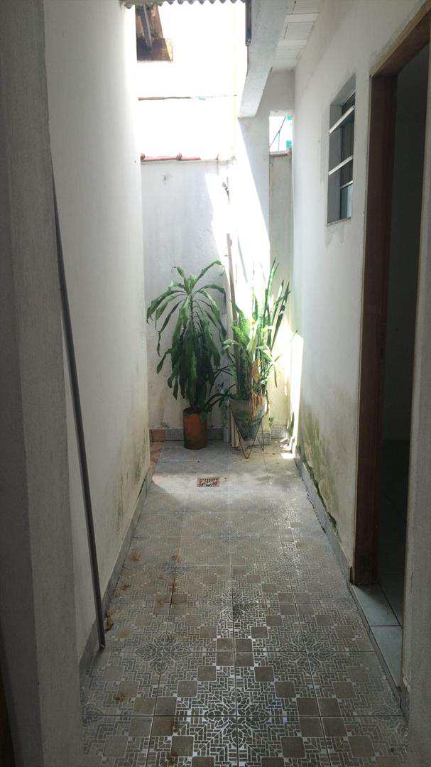 Casa à venda com 5 quartos, 150m² - Foto 27