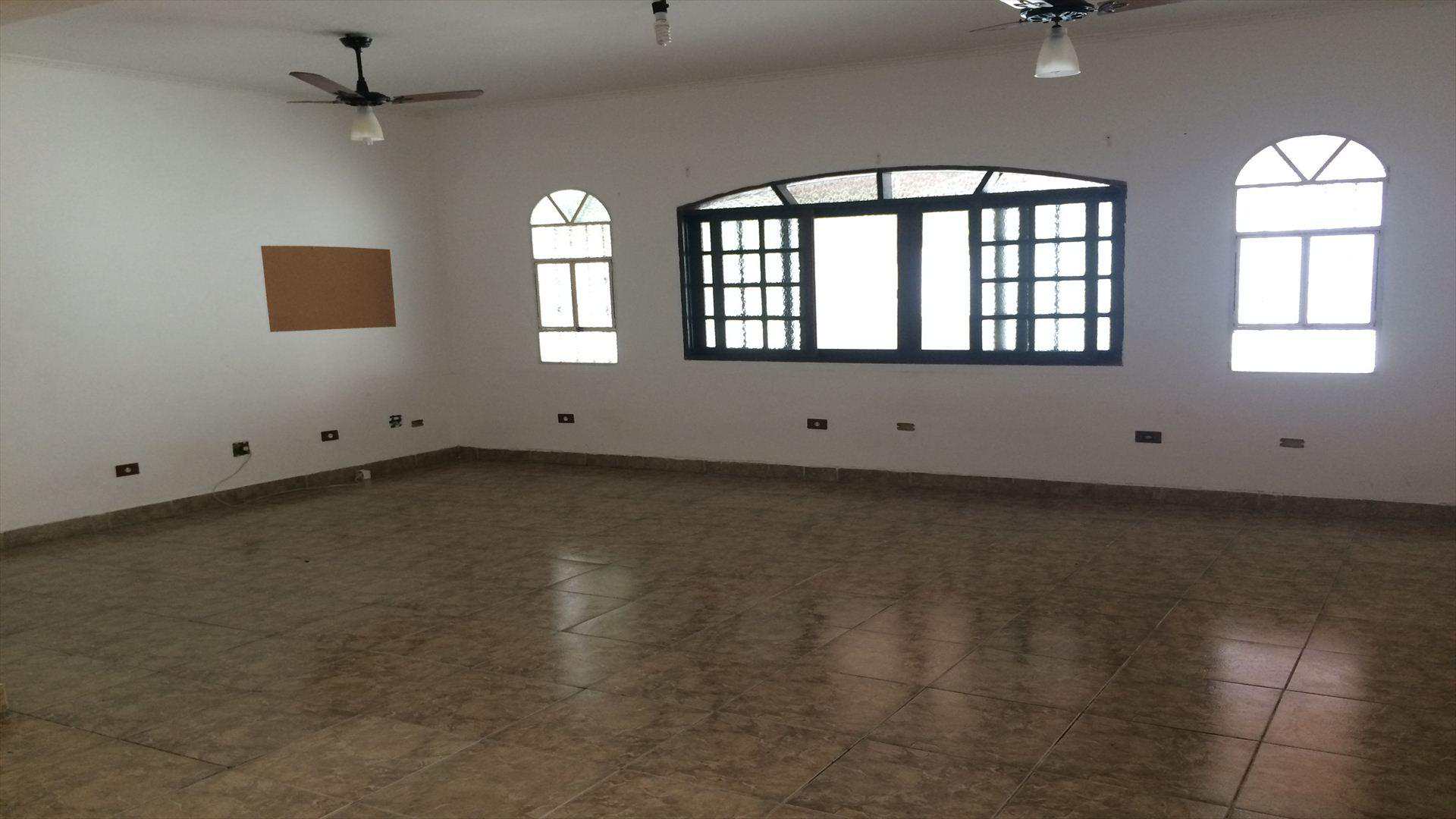 Casa à venda com 5 quartos, 150m² - Foto 8