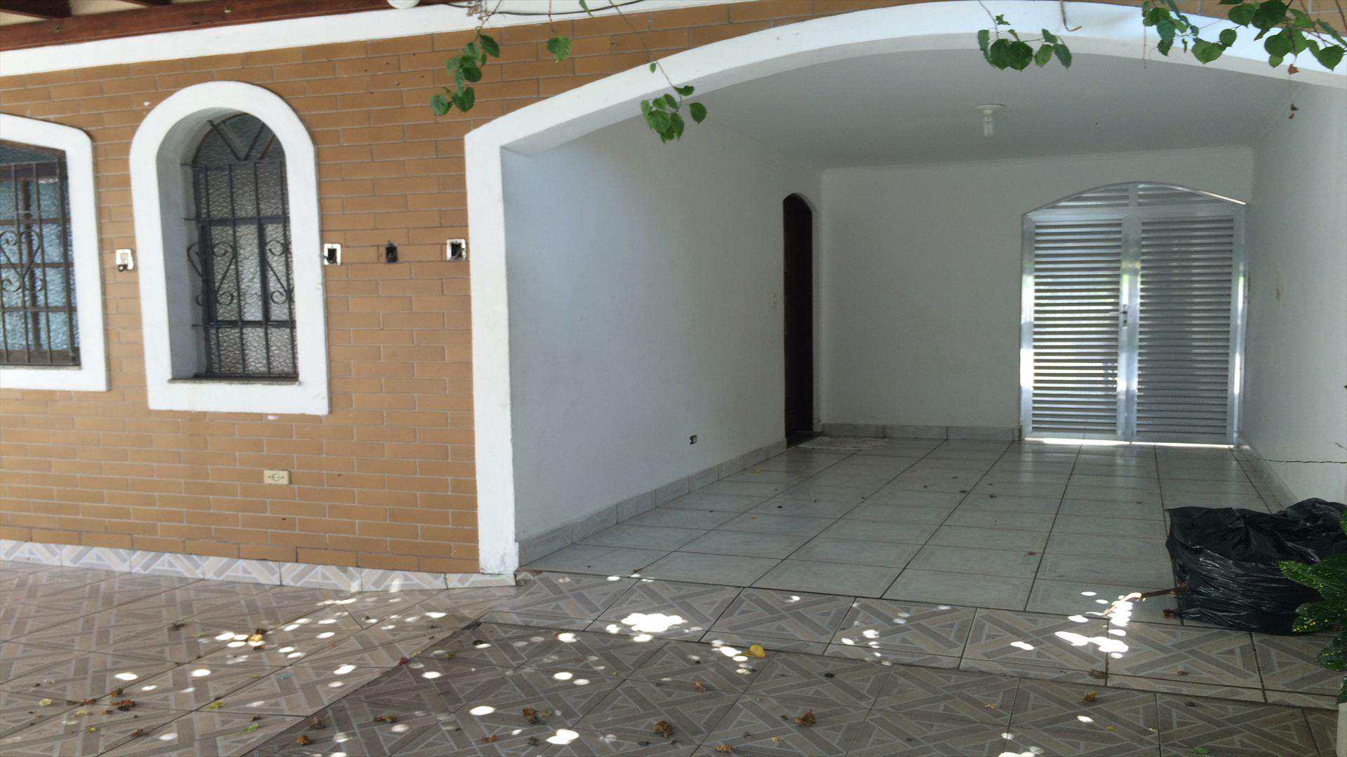 Casa à venda com 5 quartos, 150m² - Foto 4