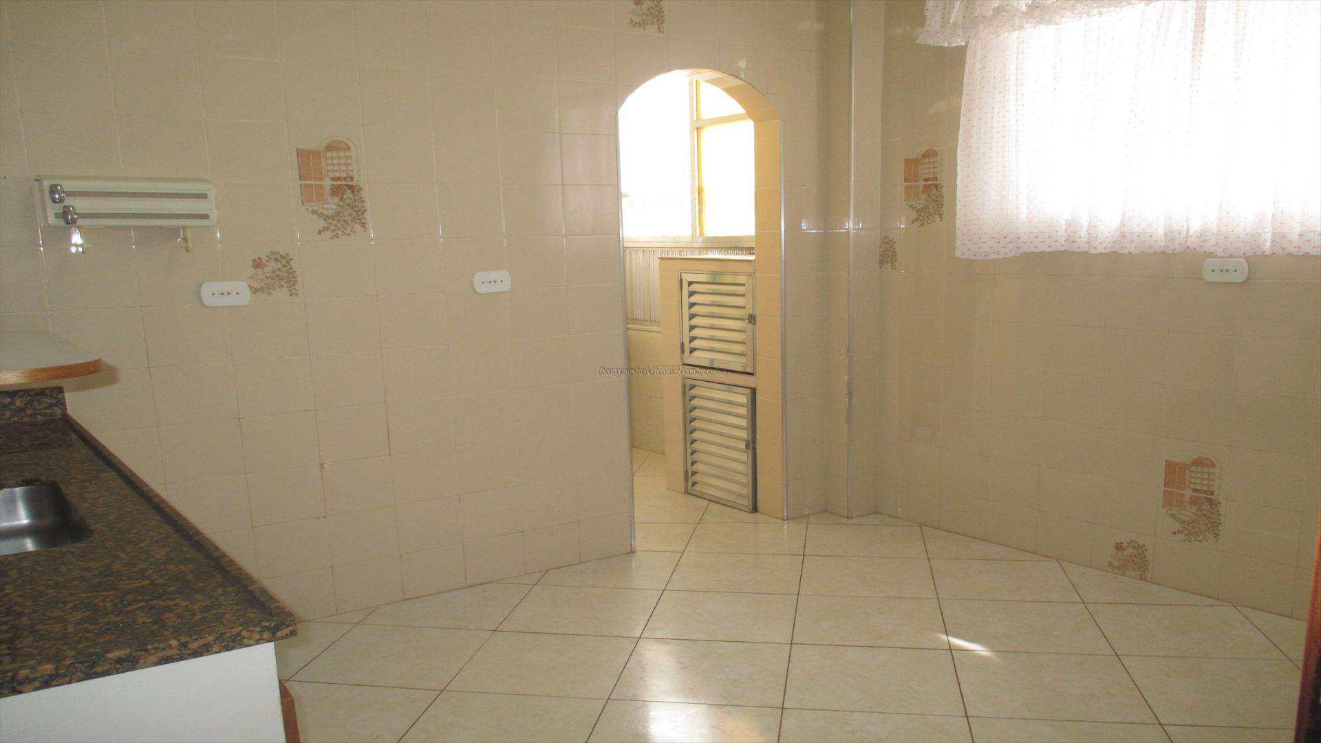 Apartamento à venda com 2 quartos, 70m² - Foto 15