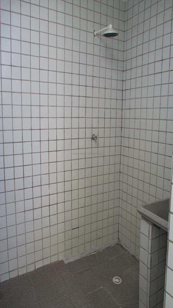 Apartamento à venda com 2 quartos, 70m² - Foto 24