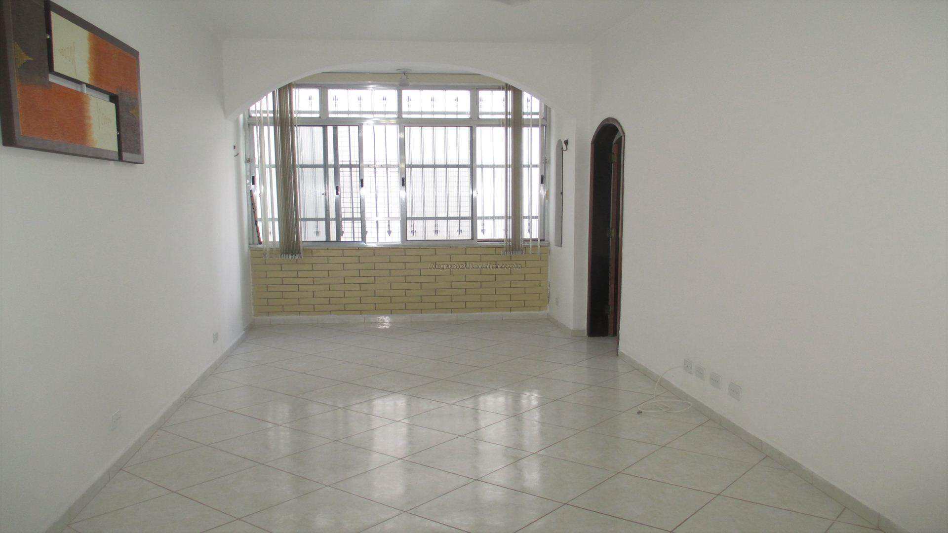 Apartamento à venda com 2 quartos, 70m² - Foto 1