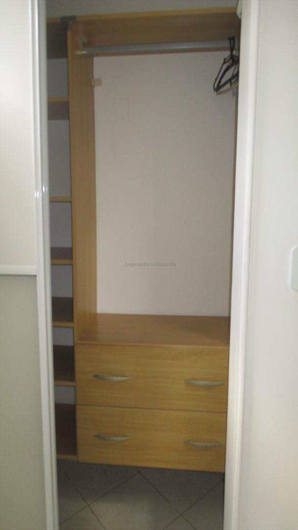 Apartamento à venda com 2 quartos, 70m² - Foto 12