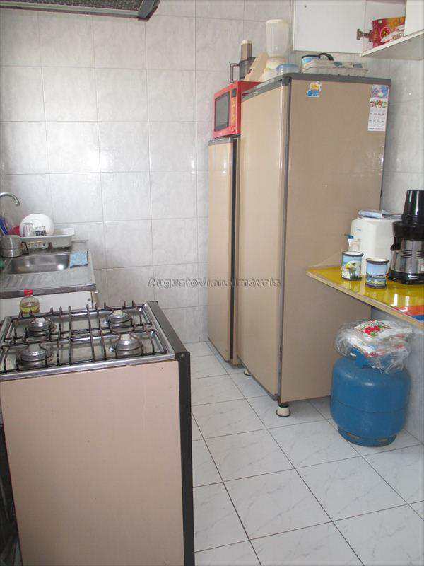 Apartamento à venda com 1 quarto, 60m² - Foto 12