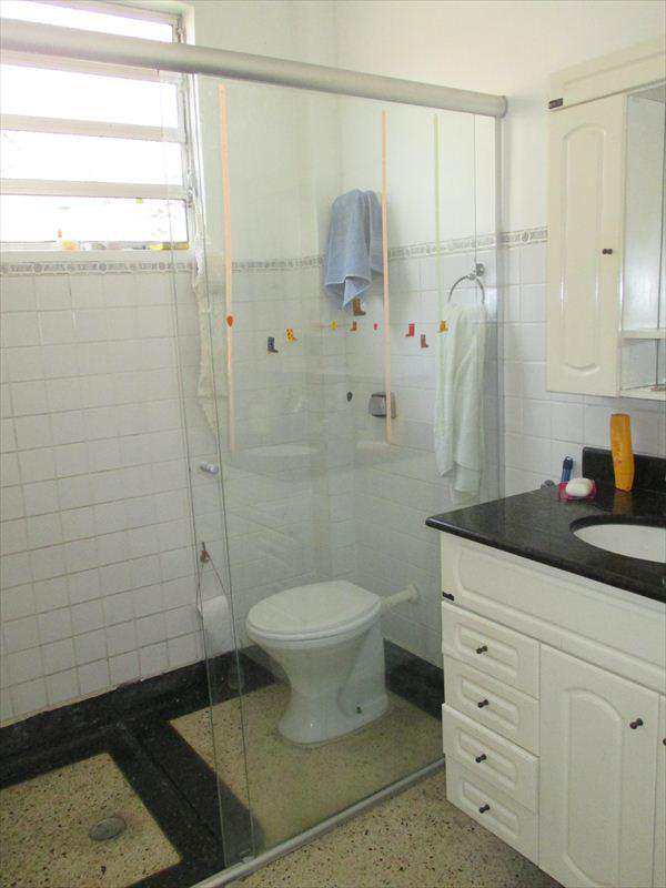 Casa à venda com 3 quartos, 200m² - Foto 21