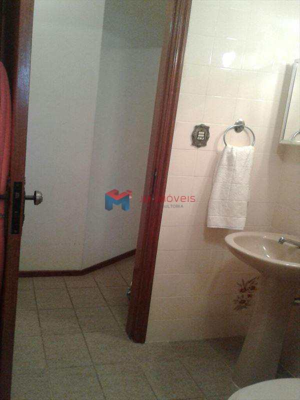 Apartamento à venda com 2 quartos, 90m² - Foto 13