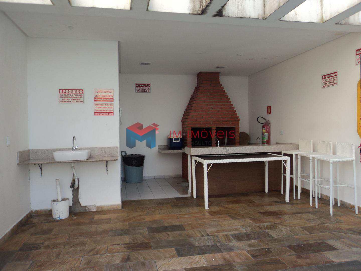 Apartamento à venda com 2 quartos, 80m² - Foto 27