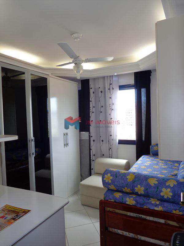 Apartamento à venda com 3 quartos, 107m² - Foto 17