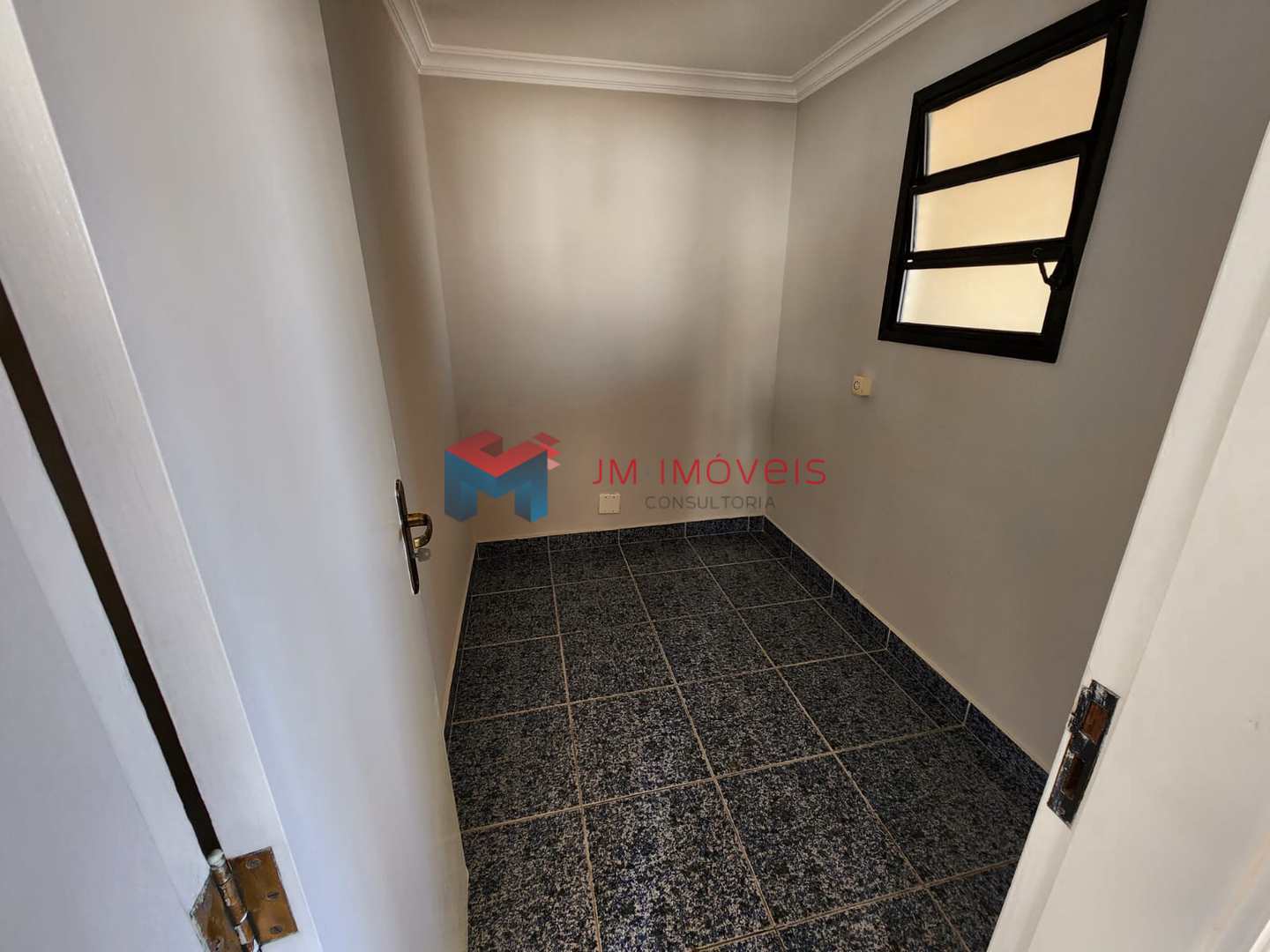 Apartamento à venda com 3 quartos, 200m² - Foto 13