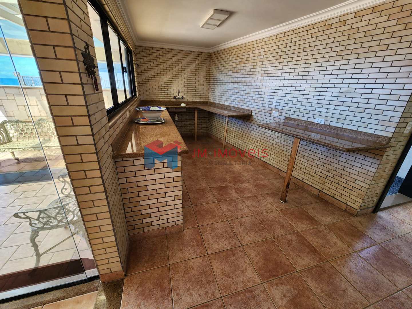 Apartamento à venda com 3 quartos, 200m² - Foto 5