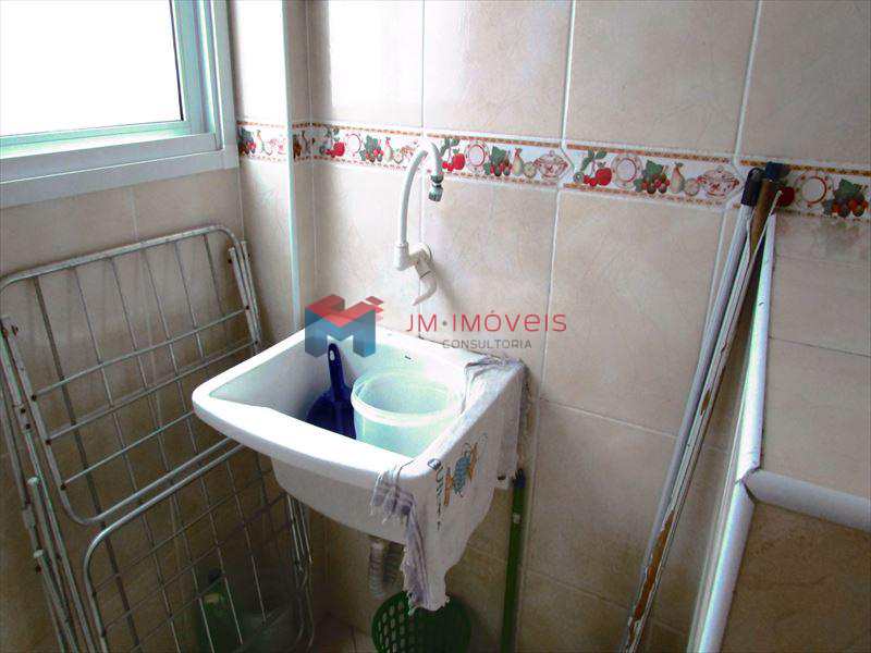 Apartamento à venda com 2 quartos, 80m² - Foto 12