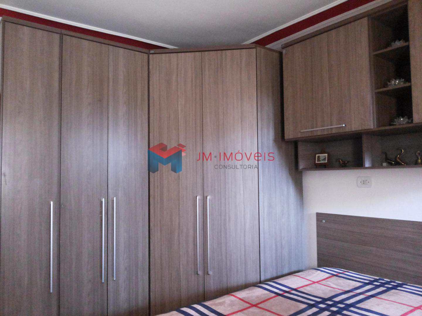 Casa à venda com 4 quartos, 240m² - Foto 10