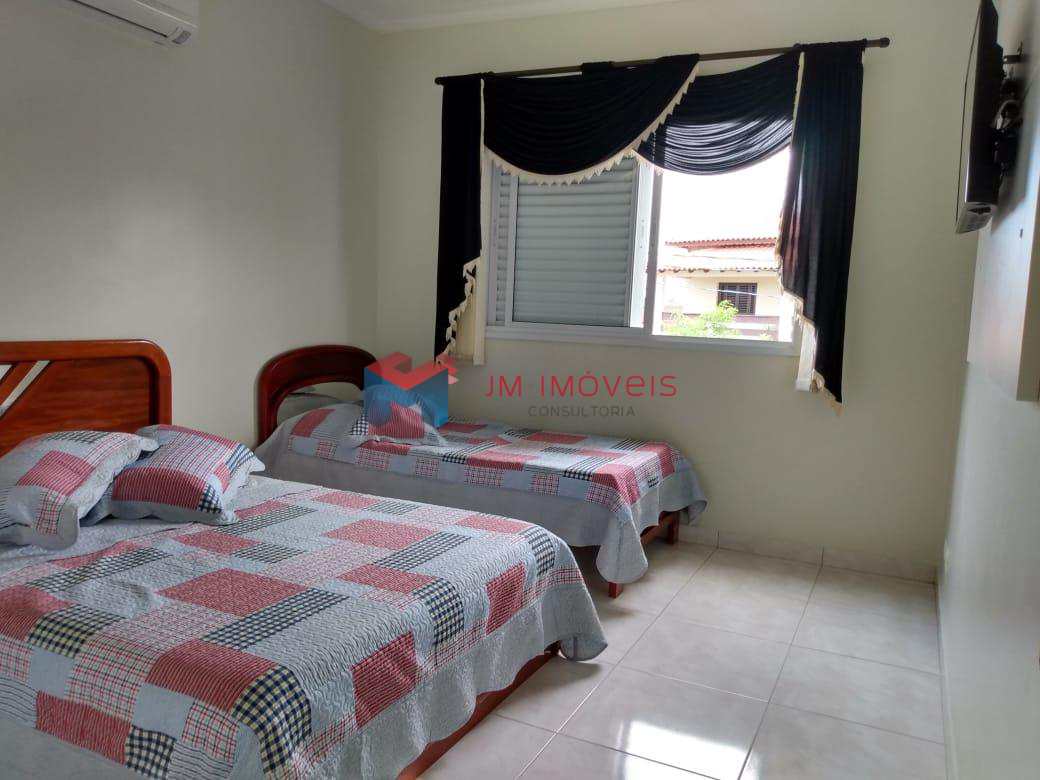 Casa à venda com 4 quartos, 231m² - Foto 21