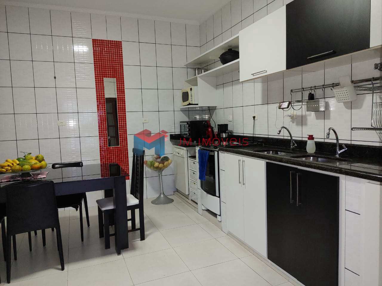 Casa à venda com 5 quartos, 250m² - Foto 29