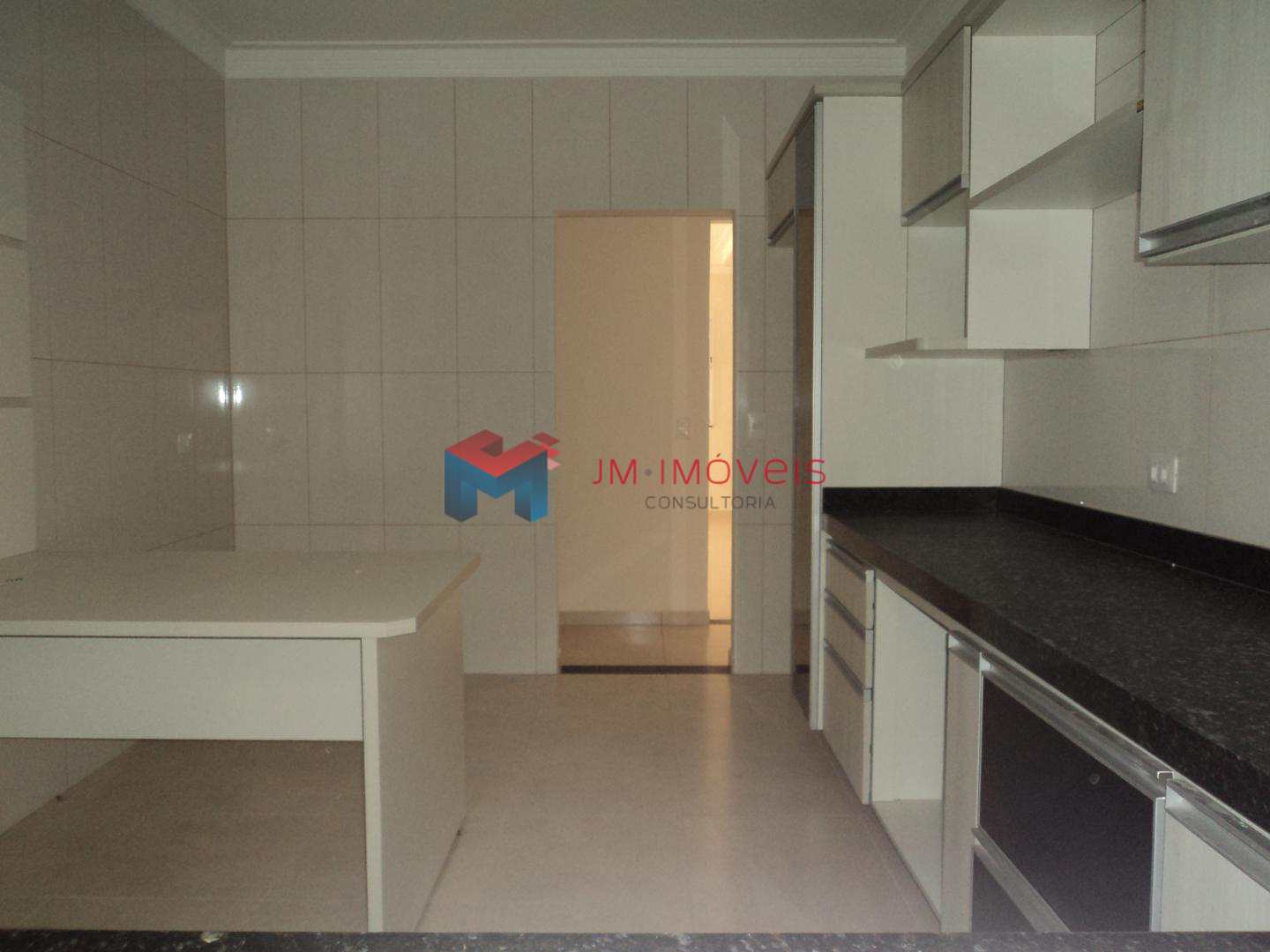 Casa à venda com 5 quartos, 213m² - Foto 13