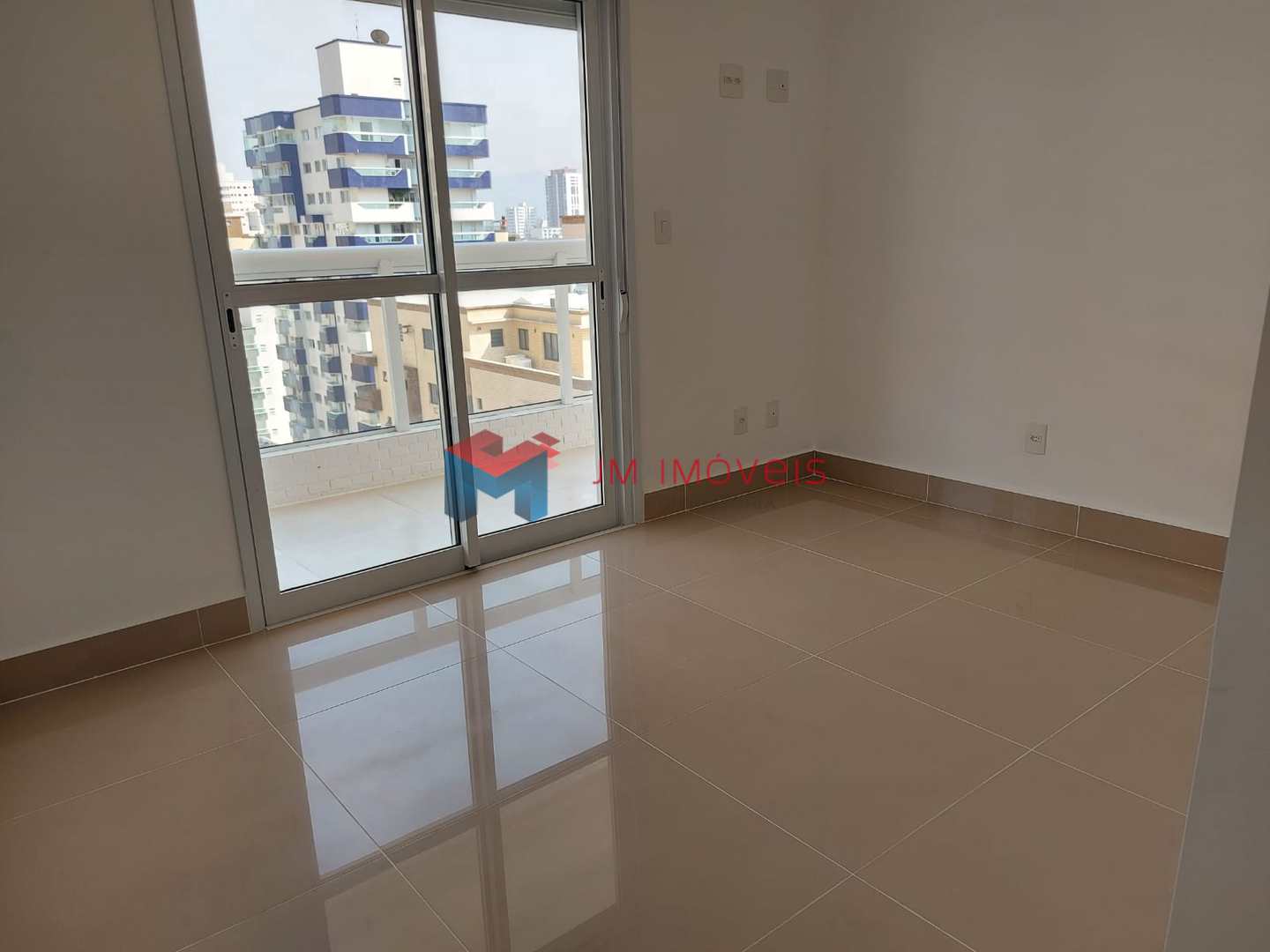 Apartamento à venda com 3 quartos, 125m² - Foto 12