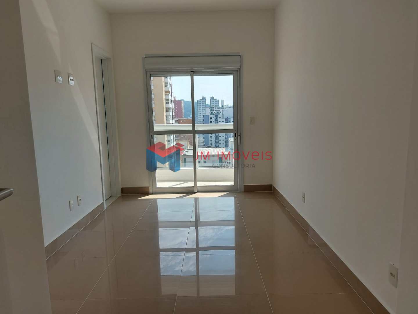 Apartamento à venda com 3 quartos, 125m² - Foto 11