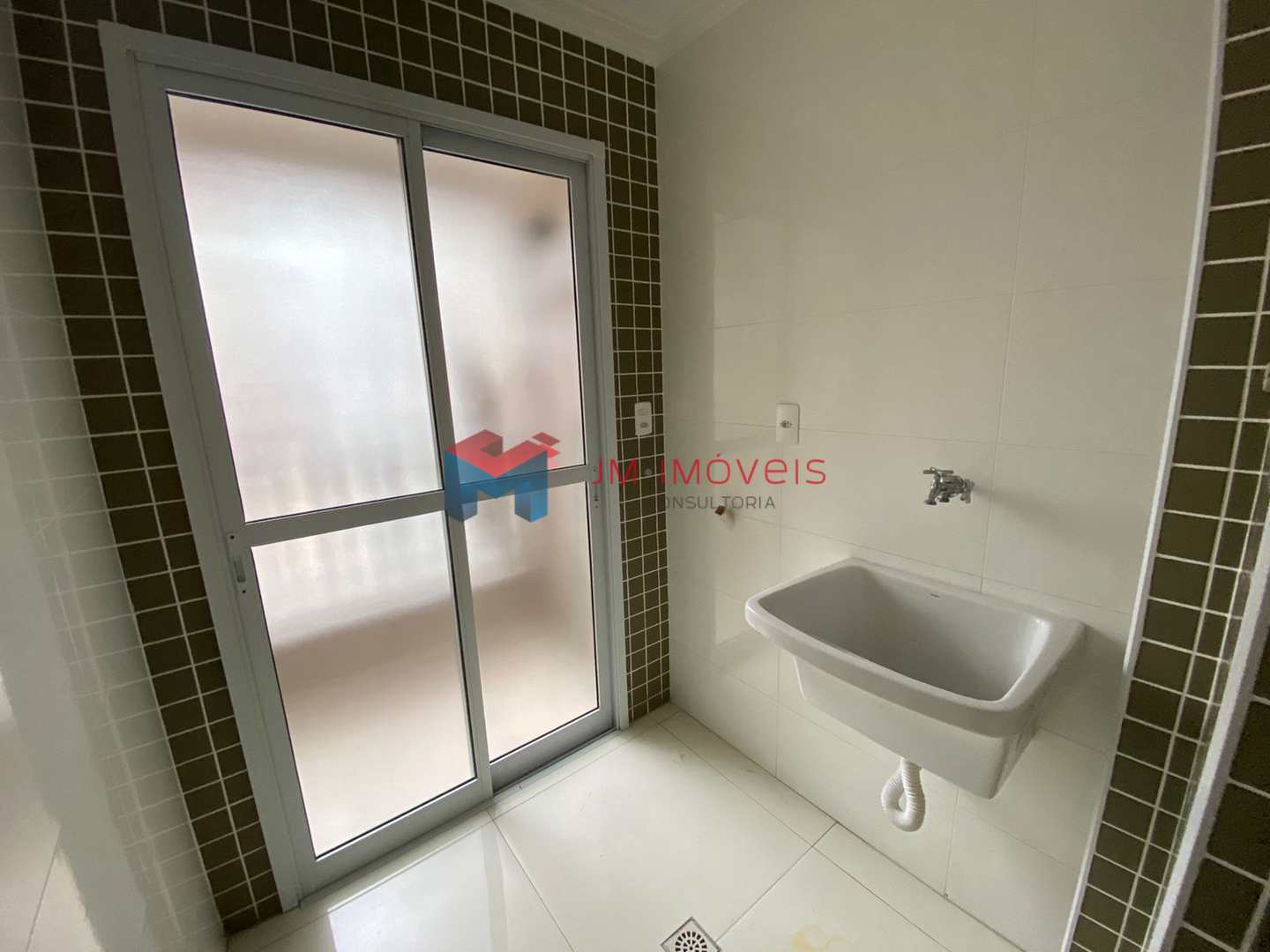 Apartamento à venda com 2 quartos, 70m² - Foto 13