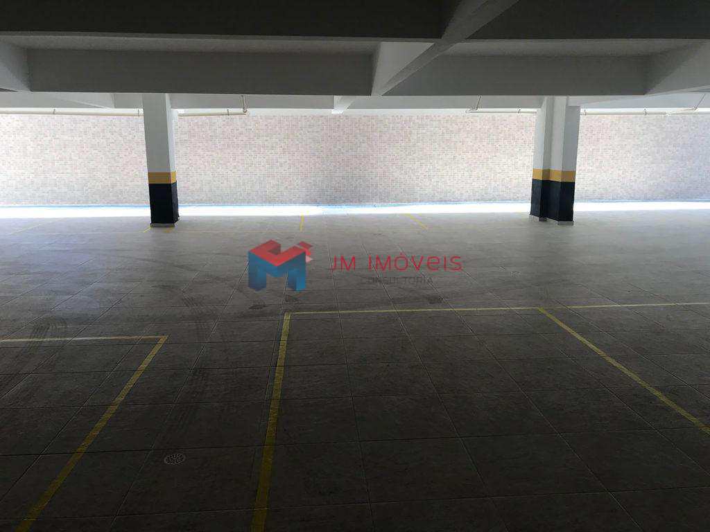 Apartamento à venda com 2 quartos, 70m² - Foto 31