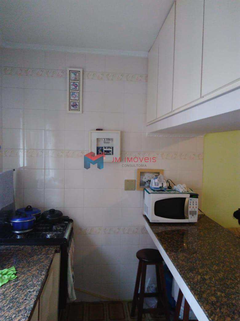 Apartamento à venda com 2 quartos, 84m² - Foto 6