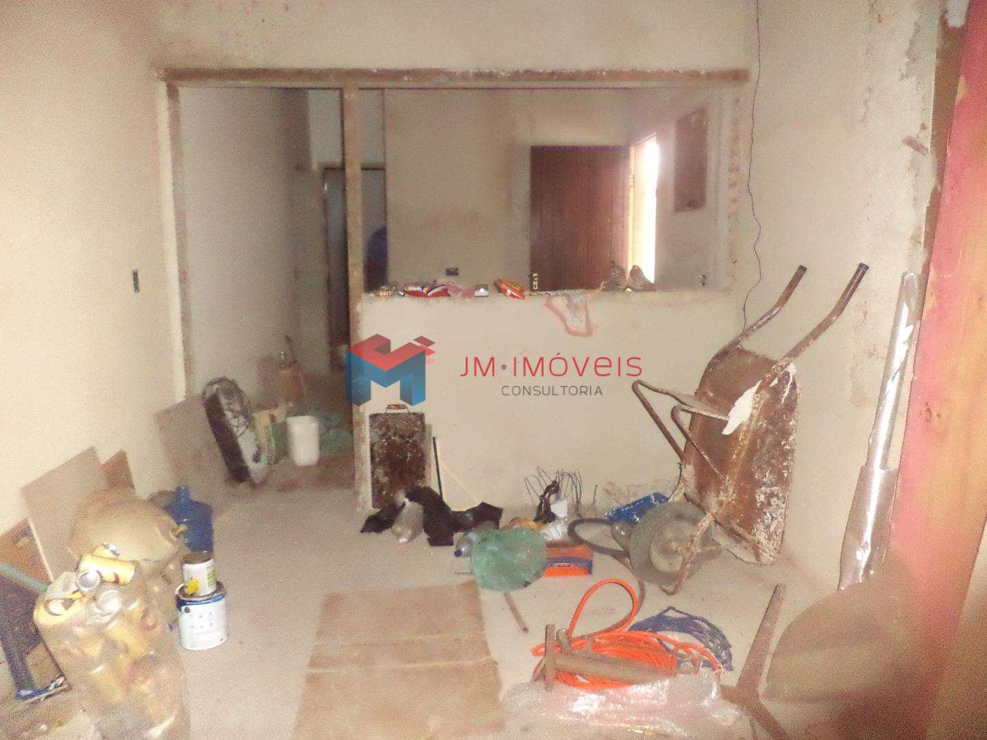 Casa à venda com 3 quartos, 250m² - Foto 4