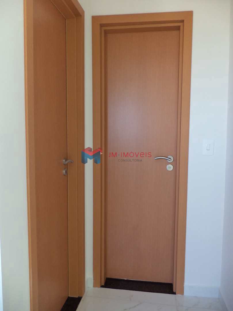 Apartamento à venda com 3 quartos, 110m² - Foto 13