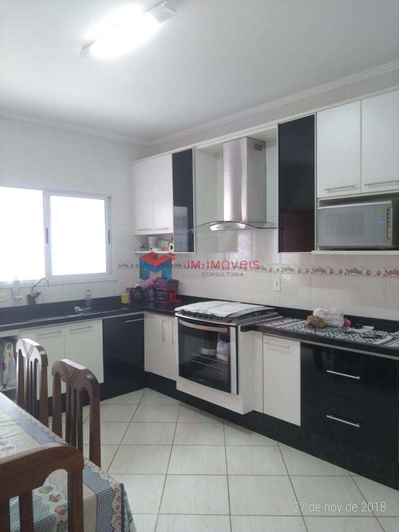 Sobrado à venda com 3 quartos, 140m² - Foto 8