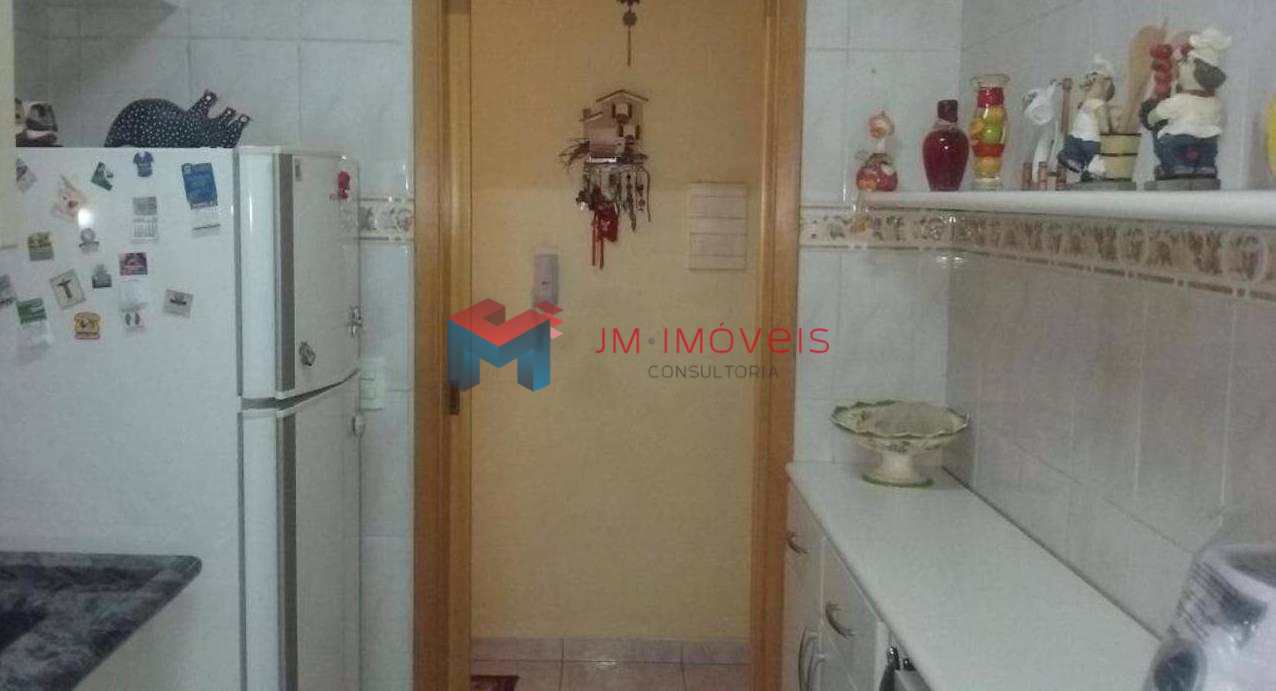 Apartamento à venda com 3 quartos, 71m² - Foto 9