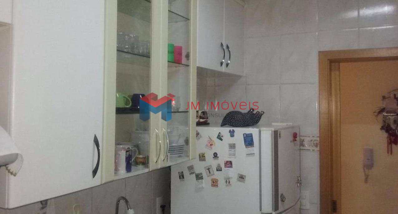 Apartamento à venda com 3 quartos, 71m² - Foto 8