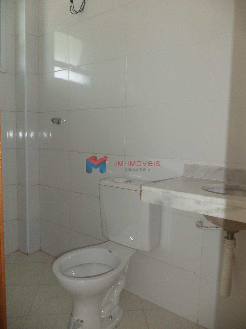 Apartamento à venda com 2 quartos, 79m² - Foto 17