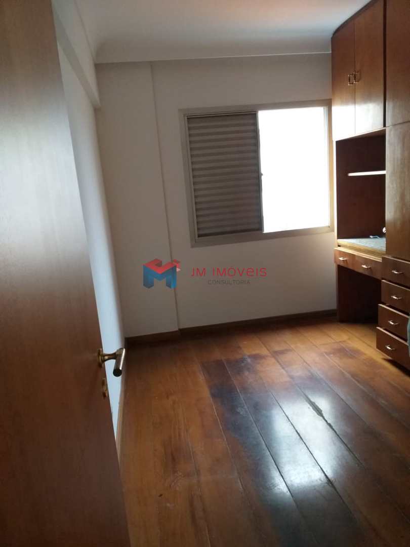 Apartamento à venda com 2 quartos, 69m² - Foto 13