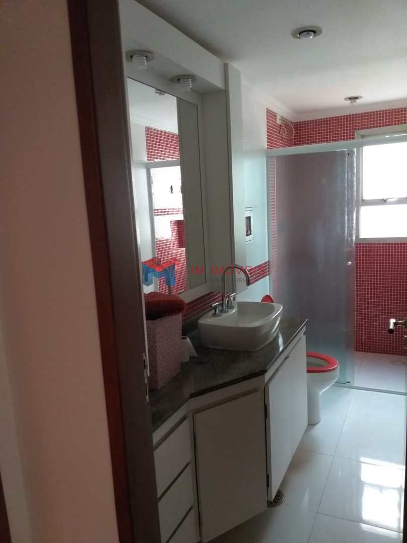 Apartamento à venda com 2 quartos, 69m² - Foto 12