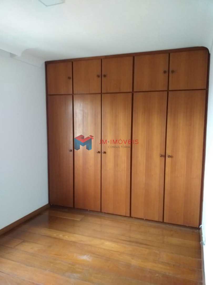 Apartamento à venda com 2 quartos, 69m² - Foto 11