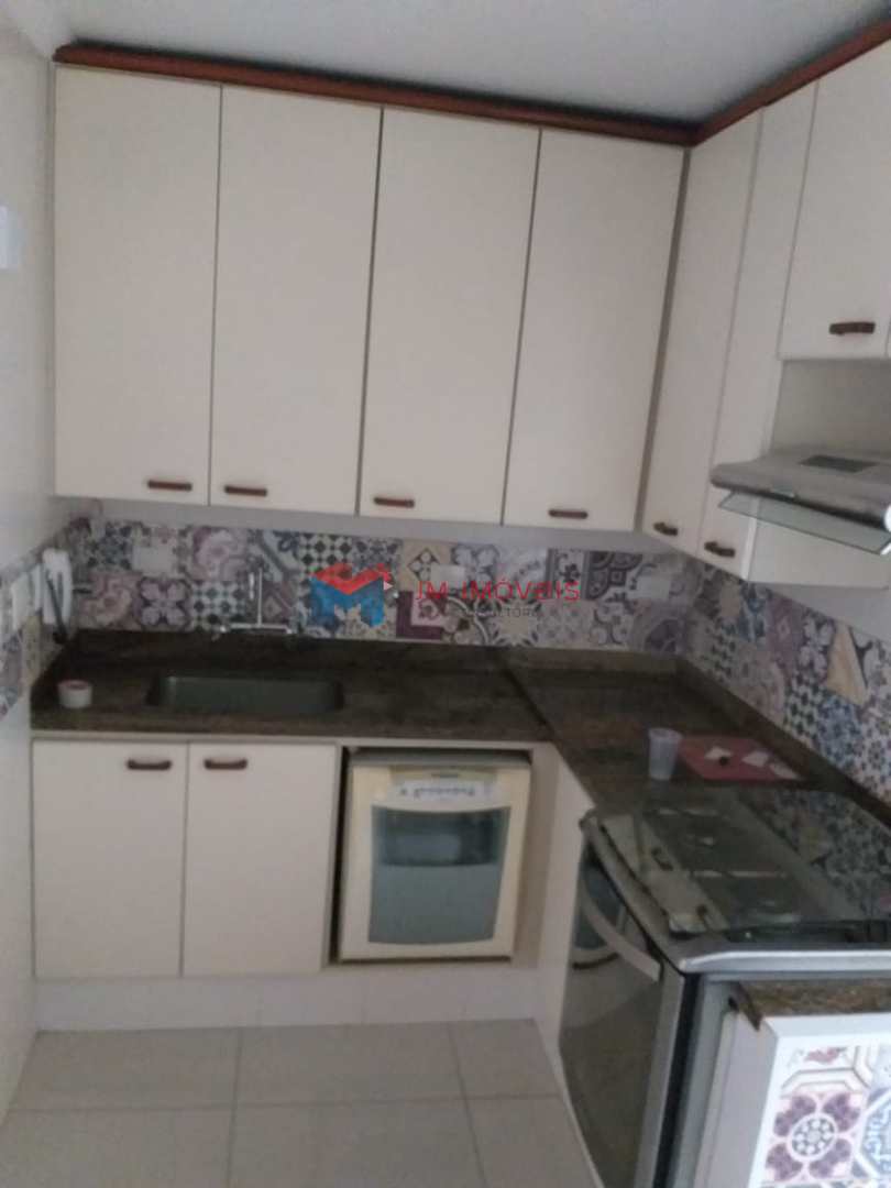 Apartamento à venda com 2 quartos, 69m² - Foto 18