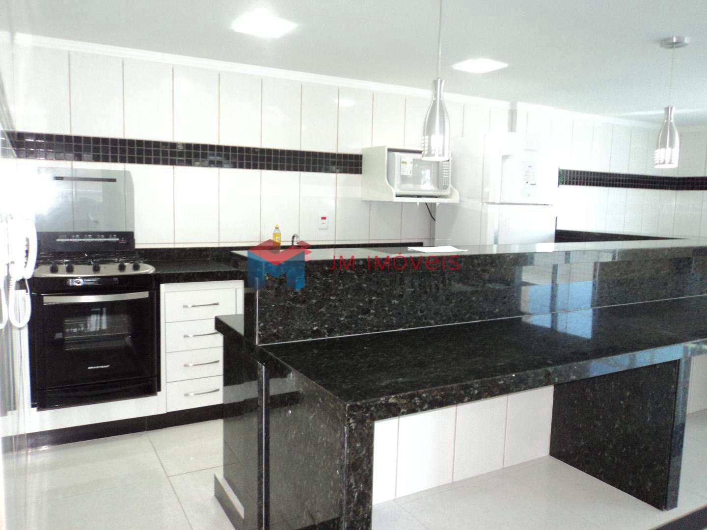 Apartamento à venda com 2 quartos, 80m² - Foto 22