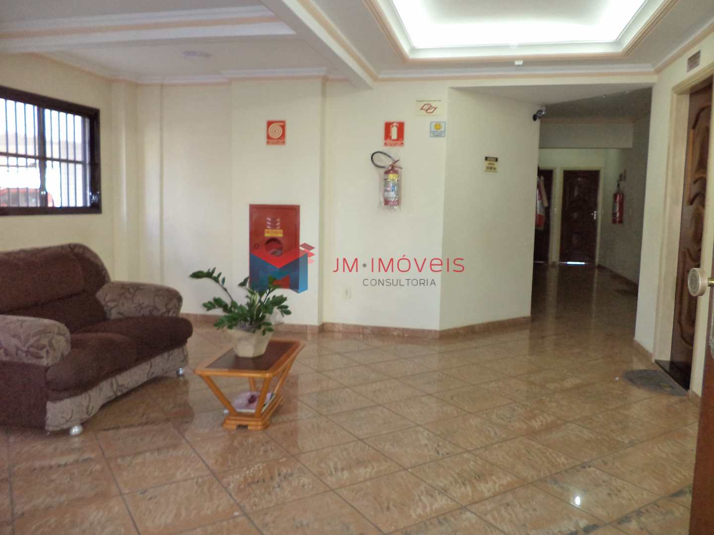 Apartamento à venda com 2 quartos, 77m² - Foto 5