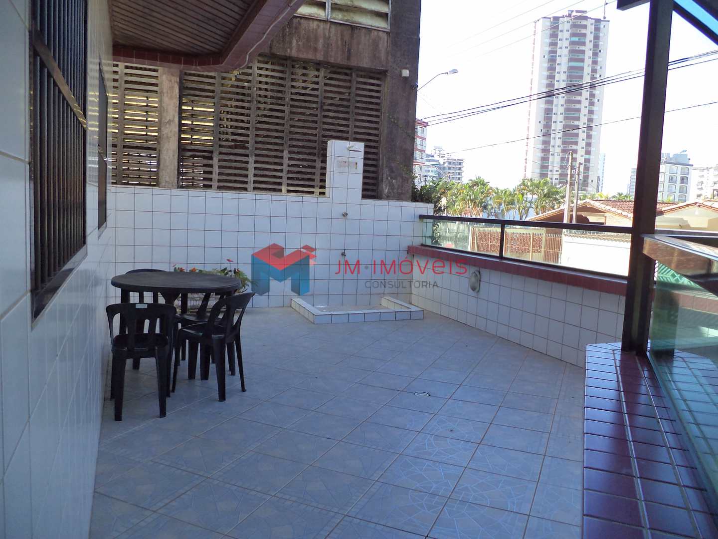 Apartamento à venda com 2 quartos, 77m² - Foto 3